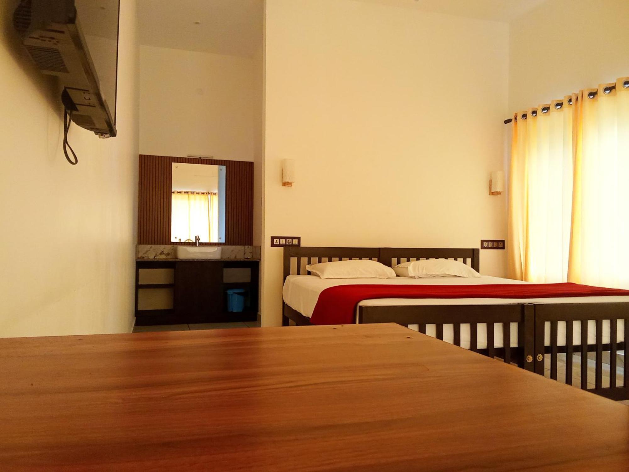Appu'S Nido Hotel Pallipuram Exterior foto