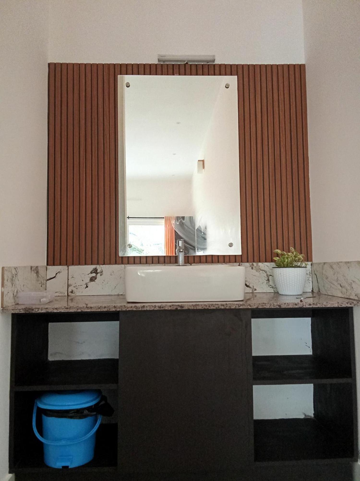 Appu'S Nido Hotel Pallipuram Exterior foto