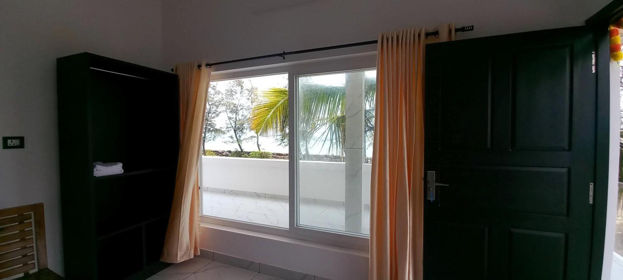 Appu'S Nido Hotel Pallipuram Exterior foto
